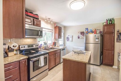 100 White Oak St, Jacksonville, NC 28540 - photo 7