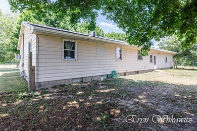 10863 Maple Island-6