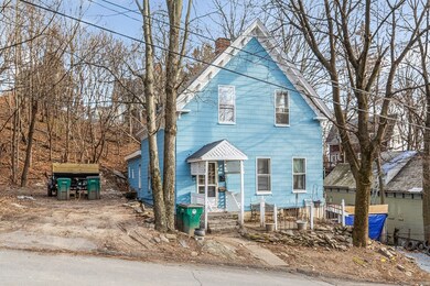 7 Taft St unit 1, Fitchburg, MA 01420 - photo 3