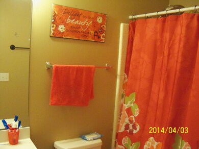 6701 Arbor Creek Dr unit 13, Louisville, KY 40228 - photo 7