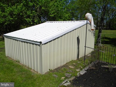 139 W Tomlin Station Rd, Mickleton, NJ 08056 - photo 4