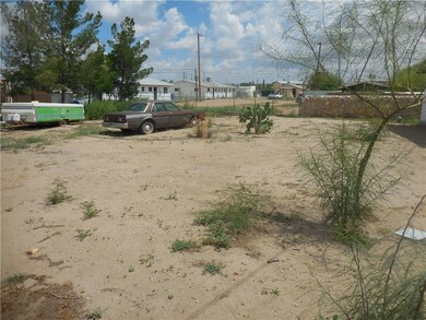 461 Myra St, El Paso, TX 79915 - photo 2