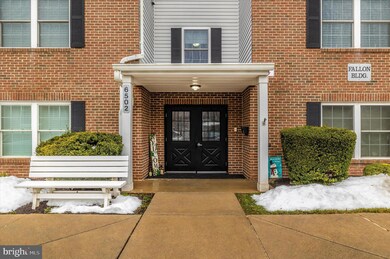 6502 Ridenour Way E unit 3D, Sykesville, MD 21784 - photo 2