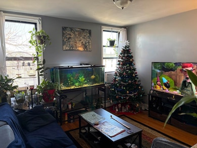 33 Emerson Ave unit 5, Jc, Journal Square, NJ 07307 - photo 2