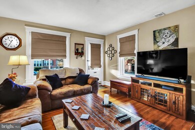 303 N Brobst St, Reading, PA 19607 - photo 5