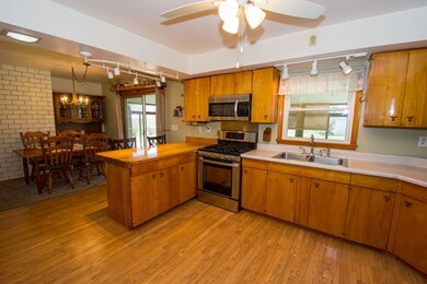 58330 Pear Rd, South Bend, IN 46619 - photo 6