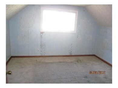 3903 E Fulton St, Columbus, OH 43227 - photo 6