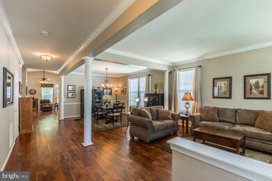 3963 Great Harvest Ct, Dumfries, VA 22025 - photo 4