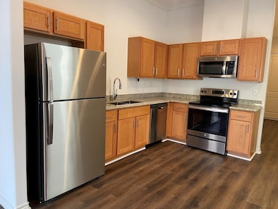 3253 Real St unit B, Houston, TX 77087 - photo 3