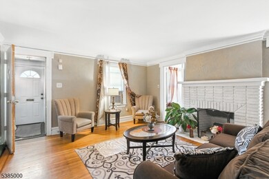 36 Hansbury Ave unit 38, Newark, NJ 07112 - photo 5