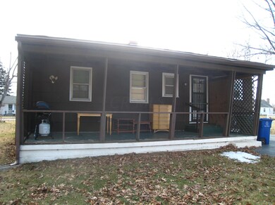 Rear covered porch