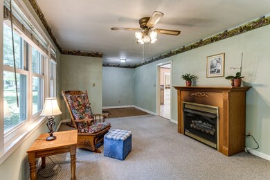 1004 Evins St, Manchester, TN 37355 - photo 6