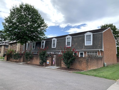 1803 Grandin Rd SW, Roanoke, VA 24015 - photo 2