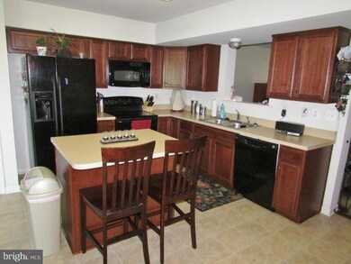 3114 Sundown Dr, Chambersburg, PA 17202 - photo 4