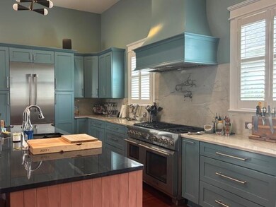 4611 Baronne St, New Orleans, LA 70115 - photo 4