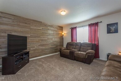 5016 Rock Springs St, Cheyenne, WY 82001 - photo 4