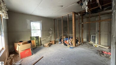 3889 Birchwood St, Beaverton, MI 48612 - photo 6