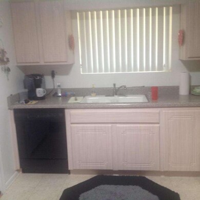 10517 W Mission Ln unit 7, Sun City, AZ 85351 - photo 7