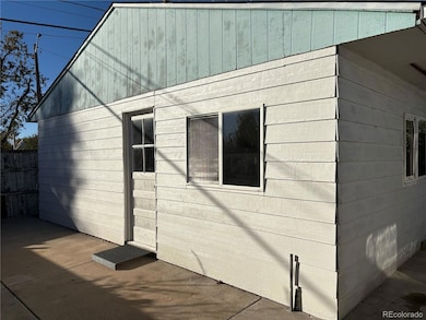 13045 E 13th Ave, Aurora, CO 80011 - photo 2