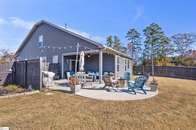 512 Presley Ct, Greer, SC 29651 - photo 3