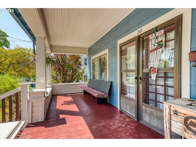 70 Log Cabin St, Independence, OR 97351 - photo 3