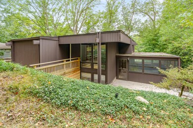 Rambling_Rd_2223_Kalamazoo_49008-48
