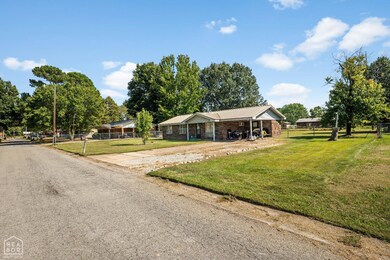 307 Carson St, Bono, AR 72416 - photo 2