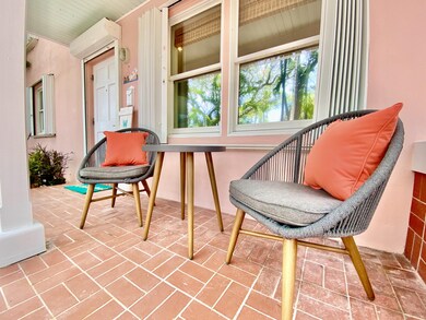 1st Floor Front Porch
