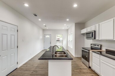 2604 E 12th St, Fort Worth, TX 76111 - photo 6