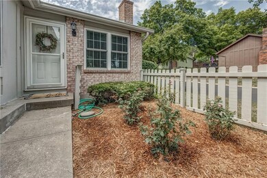 10151 Edelweiss Cir, Shawnee, KS 66203 - photo 3