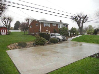 Parking Lot/Garage.
