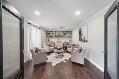 5027 Bayou Vista Dr, Houston, TX 77091 - photo 5