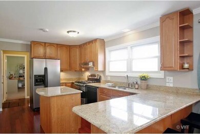 1745 Tufts Ct, Naperville, IL 60565 - photo 5