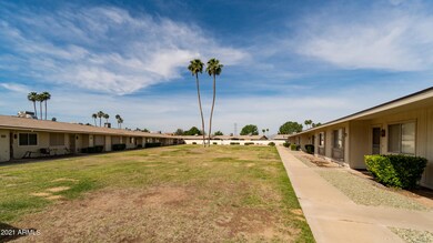 13646 N Silverbell Dr, Sun City, AZ 85351 - photo 3