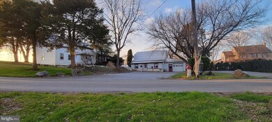 211 Turtle Hill Rd, Leola, PA 17540 - photo 4