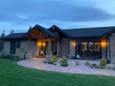 Gorgeous Front of home-2