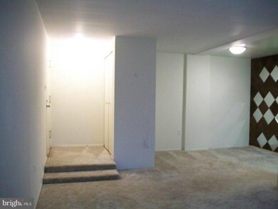 440 Girard St unit T2, Gaithersburg, MD 20877 - photo 5