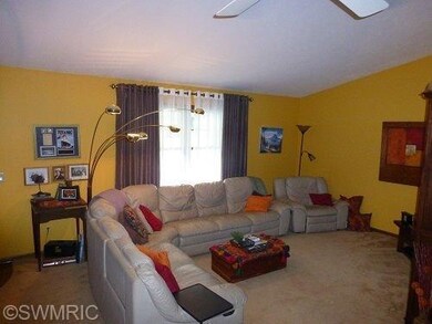 6758 Southpointe Ct SW, Byron Center, MI 49315 - photo 2