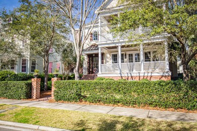 283 Delahow Street--10