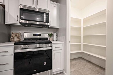 2148 Heidi Ave unit 4 S, Sanger, CA 93657 - photo 5