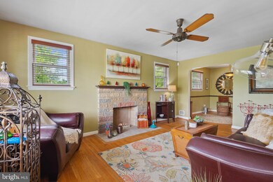 4618 Henderson Rd, Temple Hills, MD 20748 - photo 7