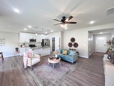 1301 N Maxine Ave, Nixa, MO 65714 - photo 5