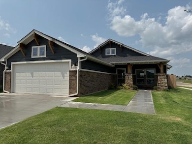 10537 NW 32nd St, Yukon, OK 73099 - photo 4