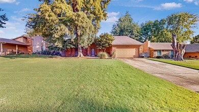 1013 W Queens St, Broken Arrow, OK 74012 - photo 2