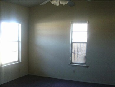 10626 Cuatro Vistas Dr unit A, El Paso, TX 79935 - photo 5