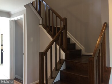 8121 Londonderry Ct, Laurel, MD 20707 - photo 3