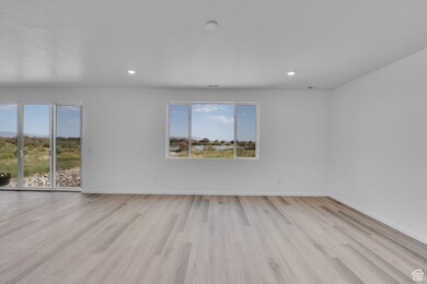 458 W Lefty Ln unit 1129, Stansbury Park, UT 84074 - photo 6