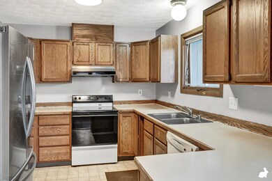 6730 Zurich St, Anchorage, AK 99507 - photo 7