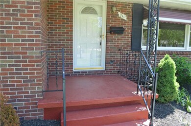 711 Shad St, North Tonawanda, NY 14120 - photo 2