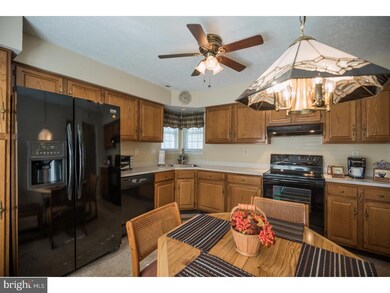 623 Cascade Dr S, Mount Laurel, NJ 08054 - photo 5